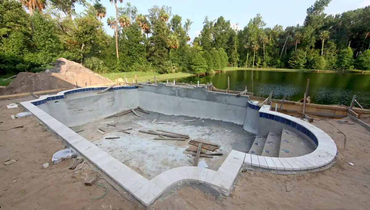 dock diving pool under construction 